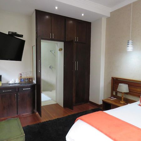 Jedidja Bed And Breakfast Bloemfontein Exteriör bild