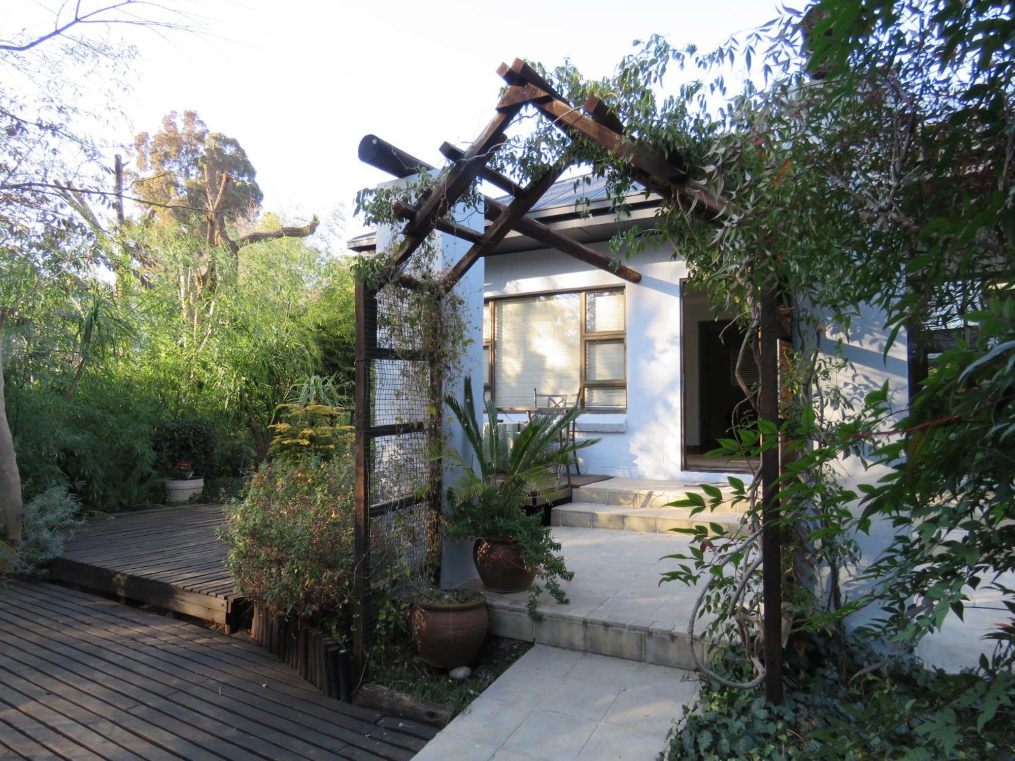 Jedidja Bed And Breakfast Bloemfontein Exteriör bild