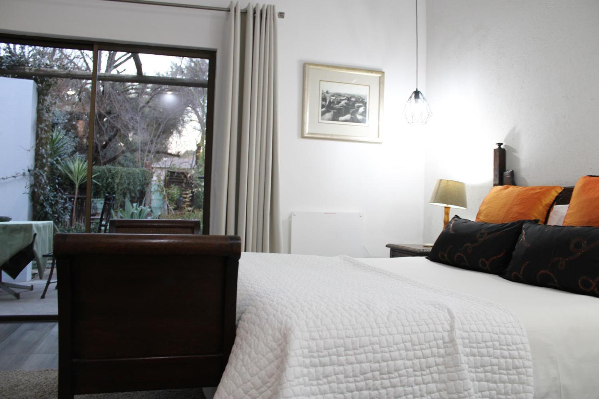 Jedidja Bed And Breakfast Bloemfontein Exteriör bild