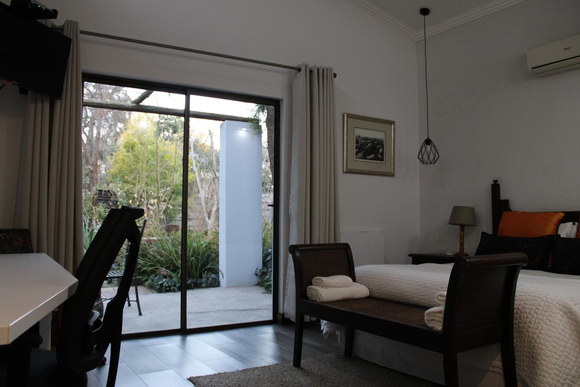 Jedidja Bed And Breakfast Bloemfontein Exteriör bild